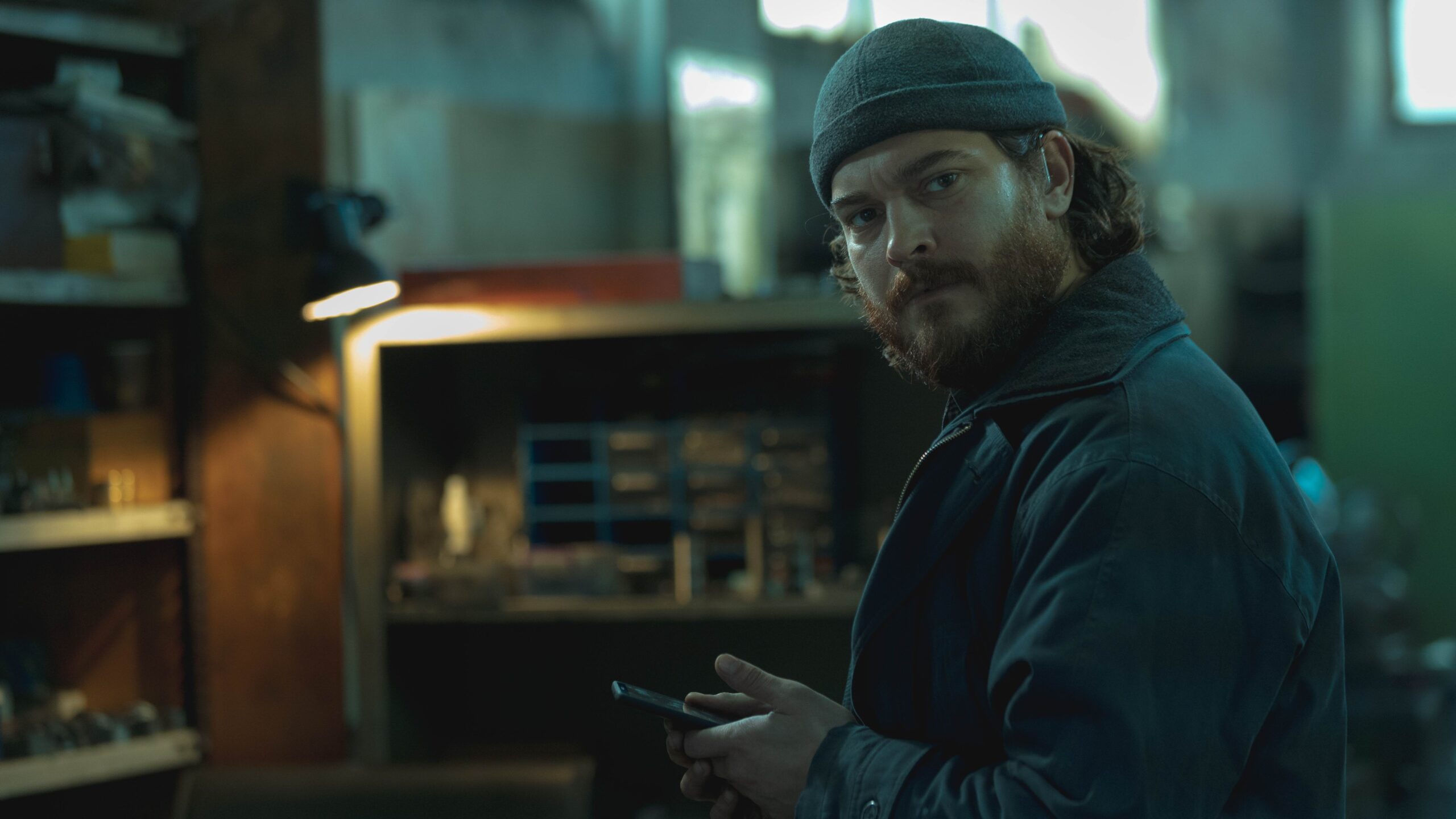 Kübra dizisi dizi afişi