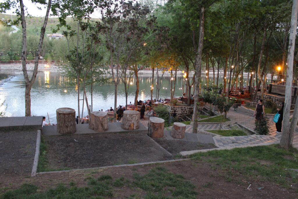 Diyarbakır On Gözlü Köprü