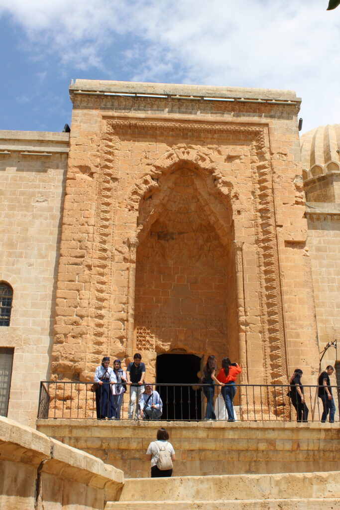 Zinciriye Medresesi Girişi